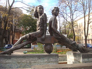 Памятник Пете и Гаврику. г. Одесса (1988)